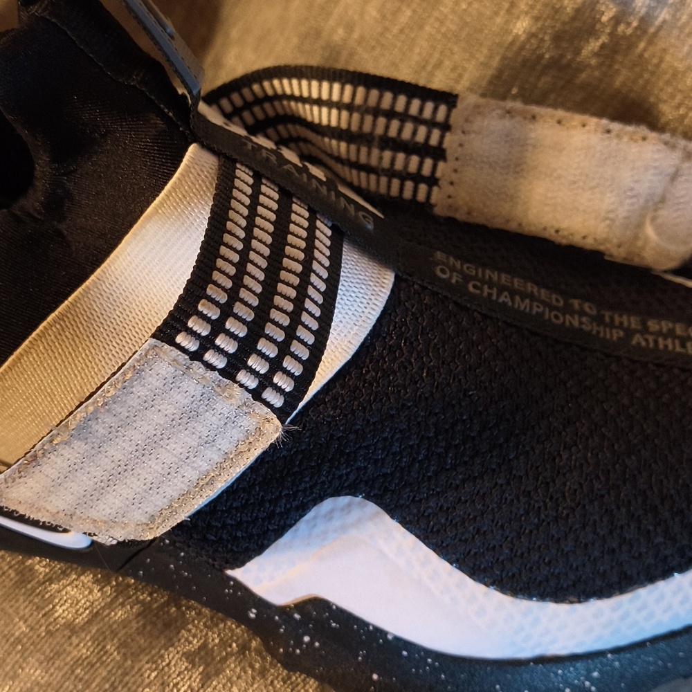 Black And White Best Gym Shoes You'll See Tonight NIKE METCON - Picture 6 of 8